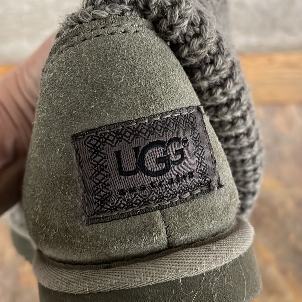 Grey Uggs - image 2